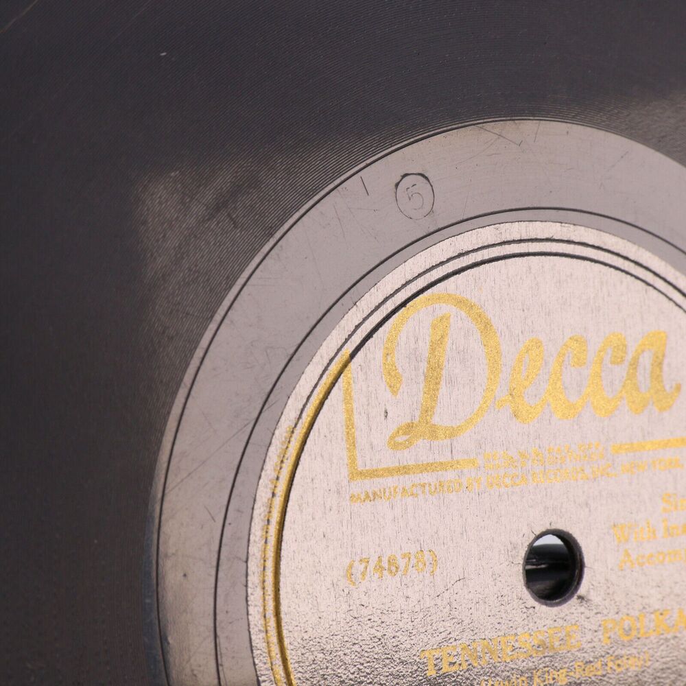 Red Foley – Tennessee Polka / I'm Throwing Rice - 1949 10" 78 rpm Record 46170 - Picture 7 of 16
